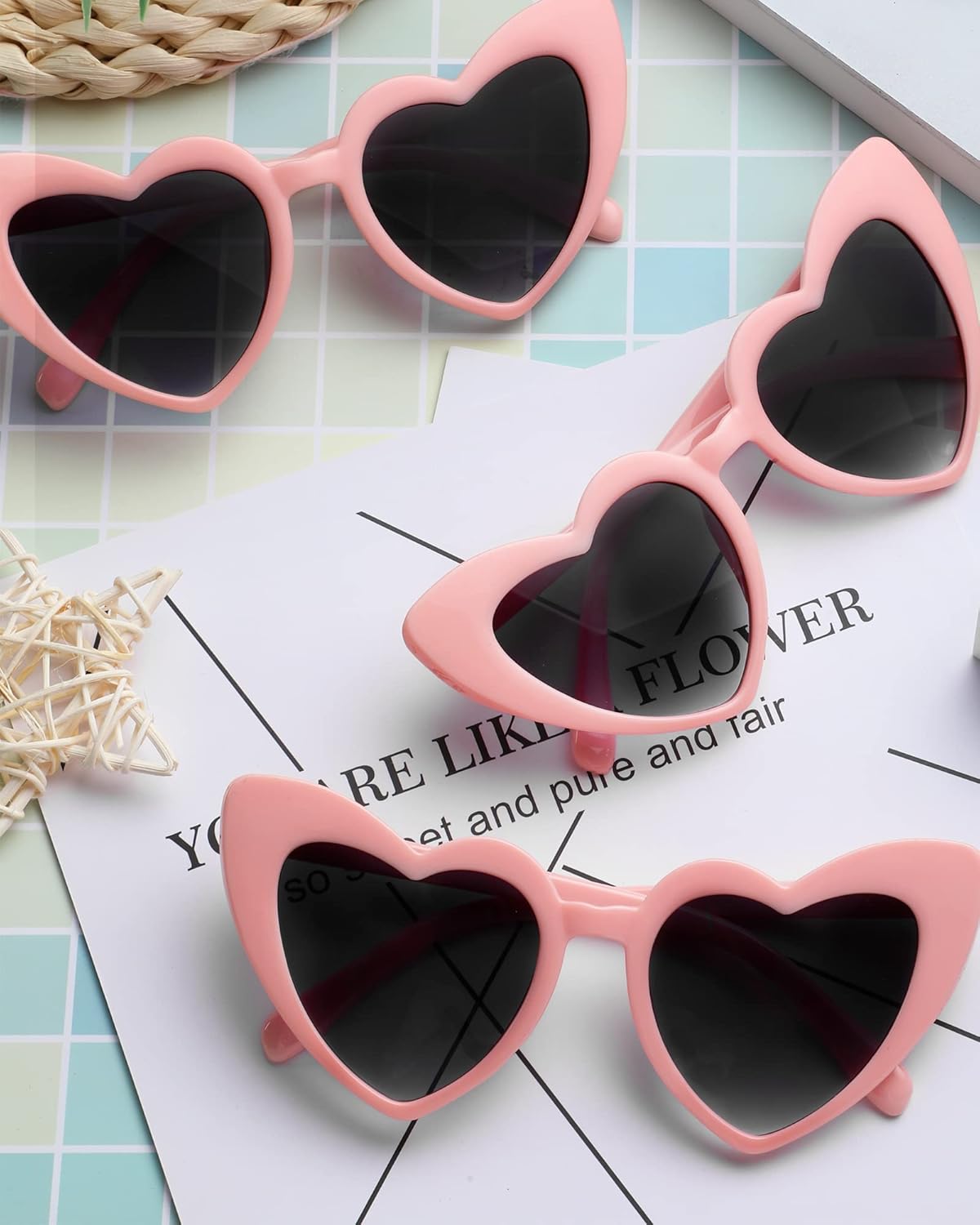 Flutesan 20 Pairs Retro Heart Sunglasses Vintage Cat Eye Heart Glasses Women Bachelorette Bride Sunglasses Bulk