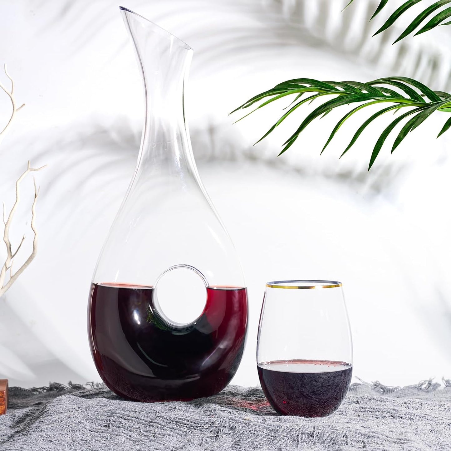 FOCUSLINE 20pcs 16 Oz Plastic Wine Glasses, Stemless Gold Rim, Heavy Duty Disposable Drinking Cups, Reusable Shatterproof for Party & Wedding