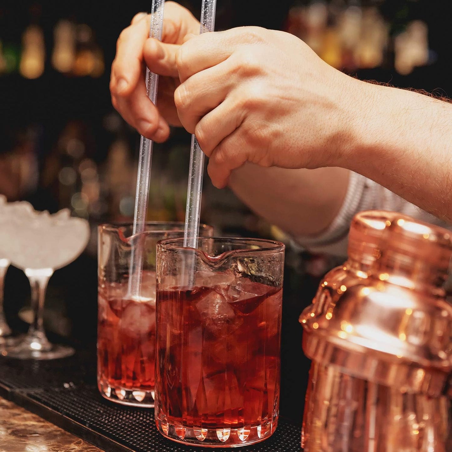 100 Pieces Disposible Plastic Round Top Crystal Swizzle Sticks (Silver)