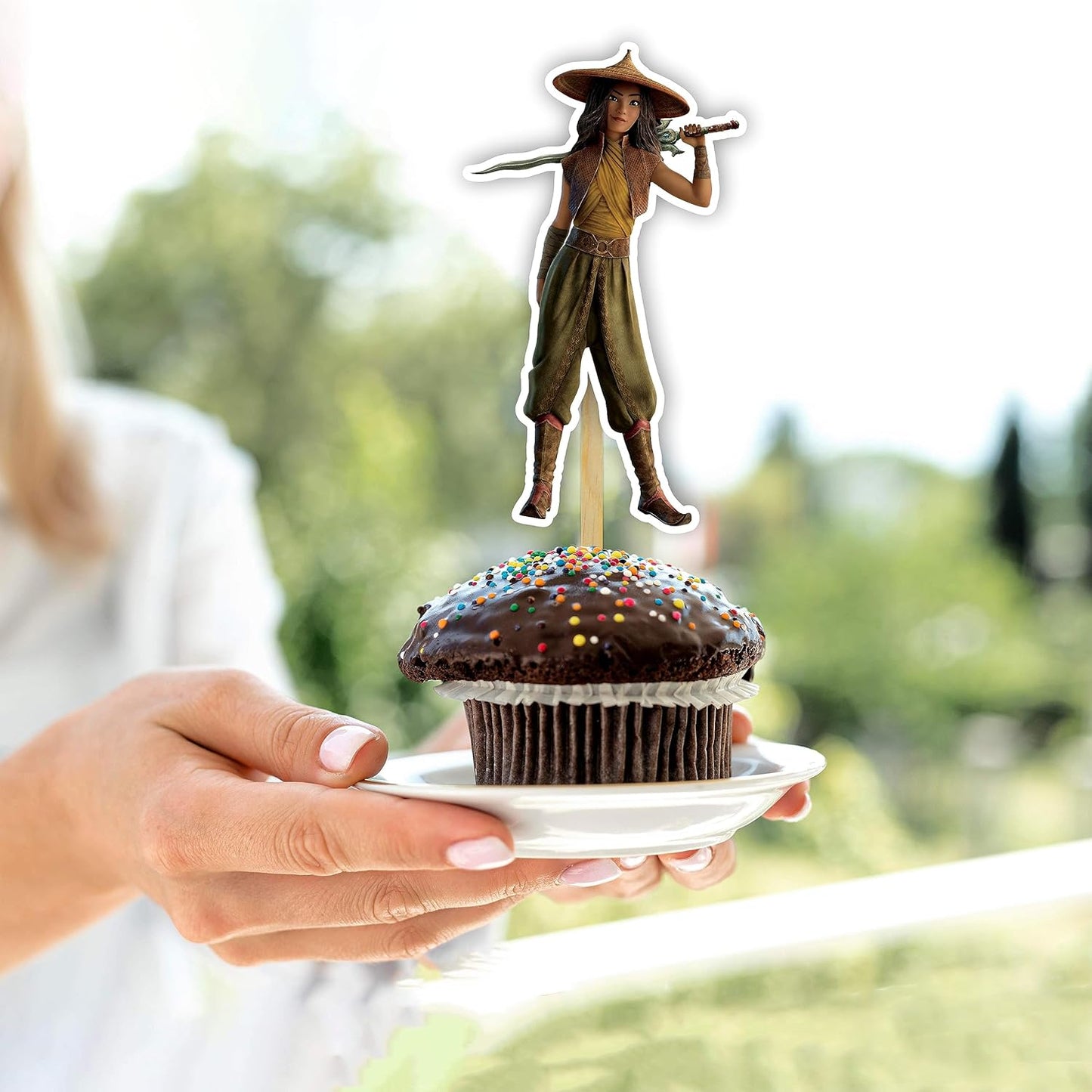 "Raya and the Last Dragn Cupcake Topper – Princess and Fantasy-Themed Party Decoration – Colorful Cupcake Picks Featuring and Friends for Birthday Parties and Themed Celebrations"